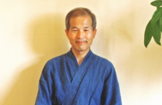 小越建二様